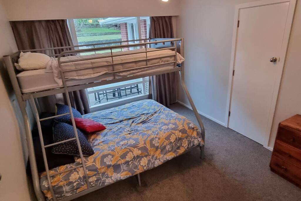 Handy Location - 3Brd Home! Timaru Esterno foto
