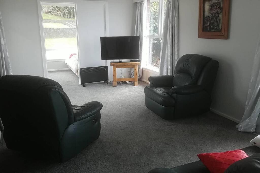Handy Location - 3Brd Home! Timaru Esterno foto